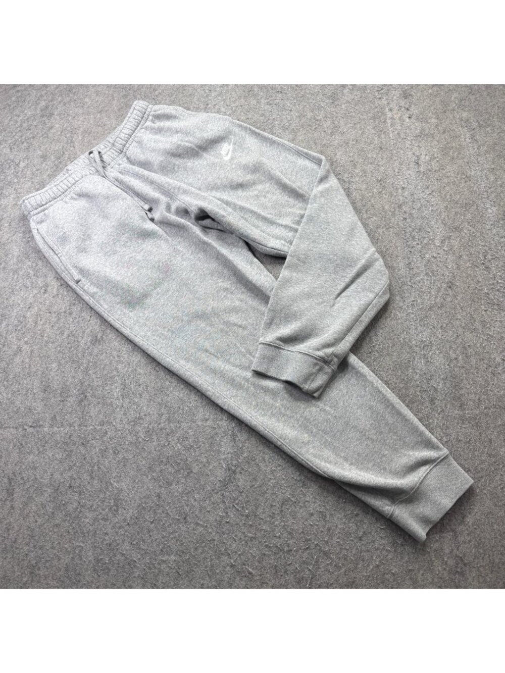 Nike Joggers Men M Gray Club Fleece Tapered Cuffed Sweatpants 28" 826431 b195